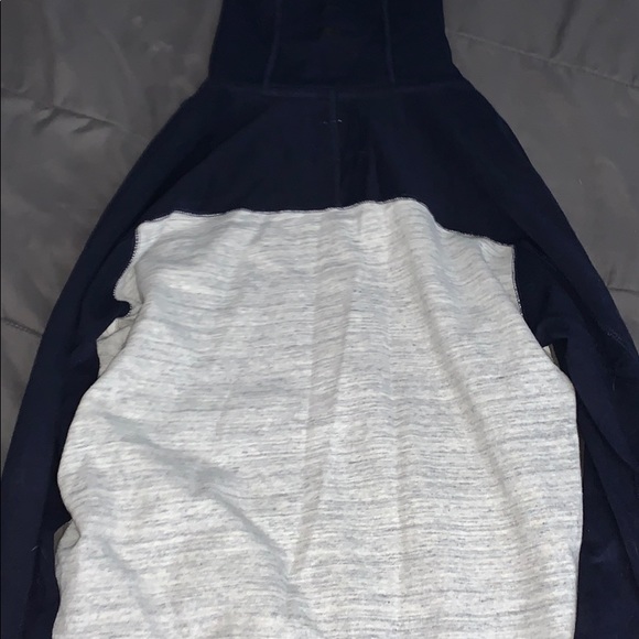 AMERICAN EAGLE HOODIE GRAY WHITE NAVY BLUE - Picture 4 of 4